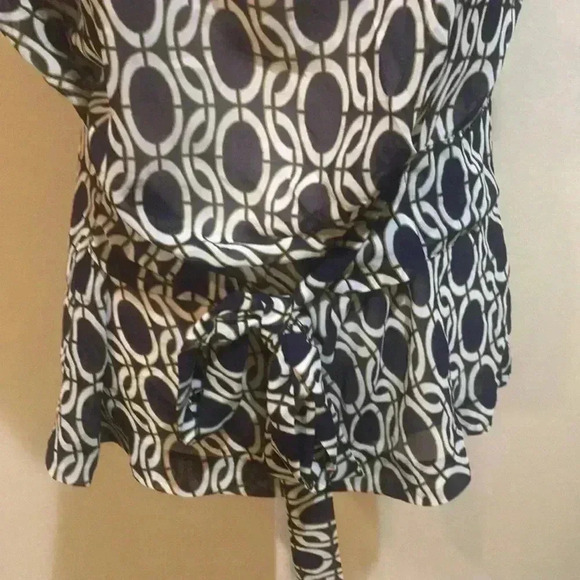 BANANA REPUBLIC Sheer Circle Geo Print Sleeveless Top Size L - Picture 6 of 10